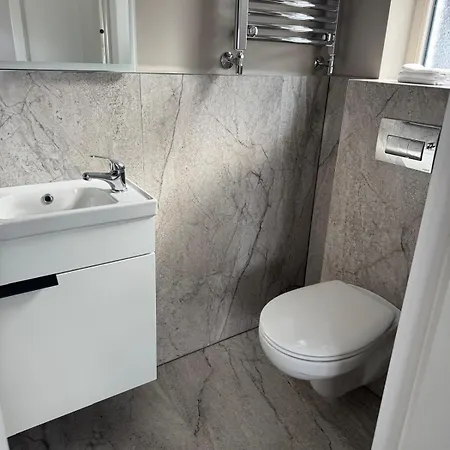 Comfort On The - Centre * غالواي